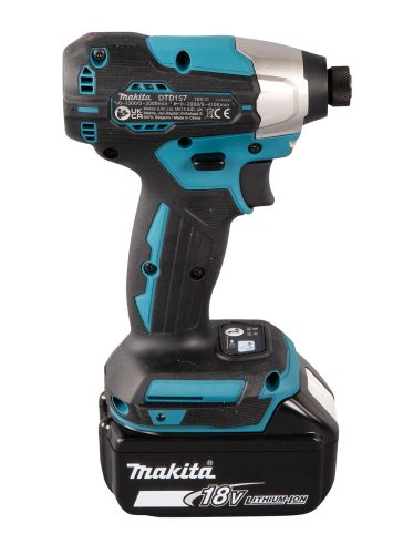 Makita DTD157RTJ 18V akkumulátoros ütvecsarozó 2x5.0 Ah akkuval