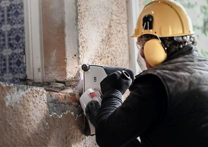 Bosch EXPERT MultiMaterial gyémánt vágótárcsa, 125 x 22,23 x 2,2 x 12 mm