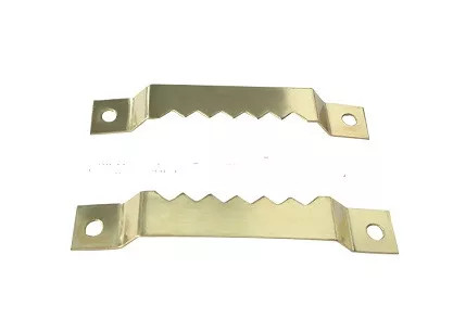 Képakasztó fogazott 52mm