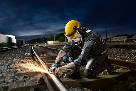 Bosch GWS 18V-11S akkumulátoros sarokcsiszoló AKKUMULÁTOR ÉS TÖLTŐ NÉLKÜL!