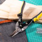 DELI Jobbos lemezvágó olló 10" (250mm) DL20032