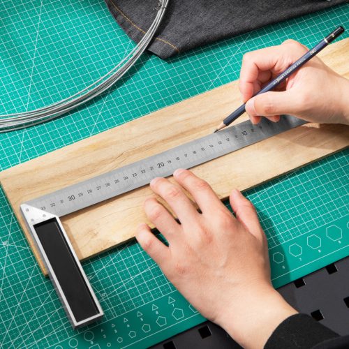 DELI Acél derékszög 350mm DL302350