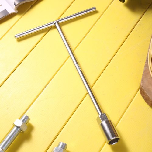 DELI T-dugókulcs 17mm DL17