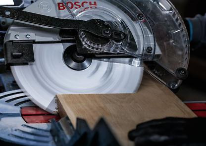 Bosch PRO Wood körfűrészlap, 216 x 2,8 x 30 mm, T48<br/>