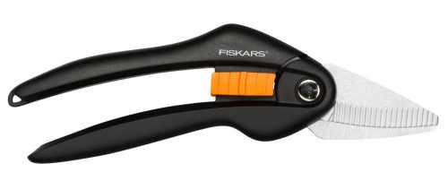 Fiskars univerzális olló