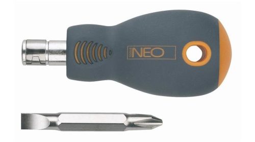 Neo csavarhúzó marok cserélhető pengével