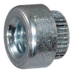 Szegecselhető anya M4