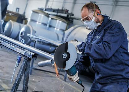 Bosch PRO Stainless Steel and Metal kötőanyaggal készült vágótárcsa, 230 x 1,9 x 22,23 mm, süllyesztett középrésszel<br/>