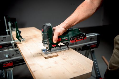 Metabo ST 18 LT 130 BL akkus szúrófűrész