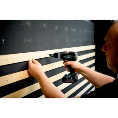 METABO BS 18 L  Akku-Fúrócsavarozó, 2x2Ah LiPw, SC30, MB