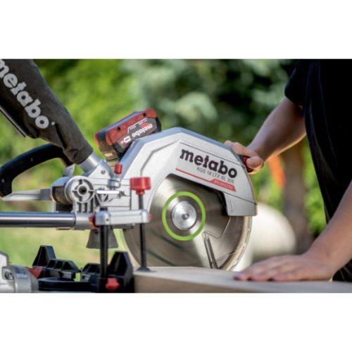 Metabo KGS 18 LTX BL 305 (614305850) Akkus fejezőfűrész