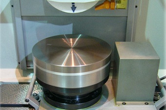 Elektromágneses asztal 400mm demagnetizálóval